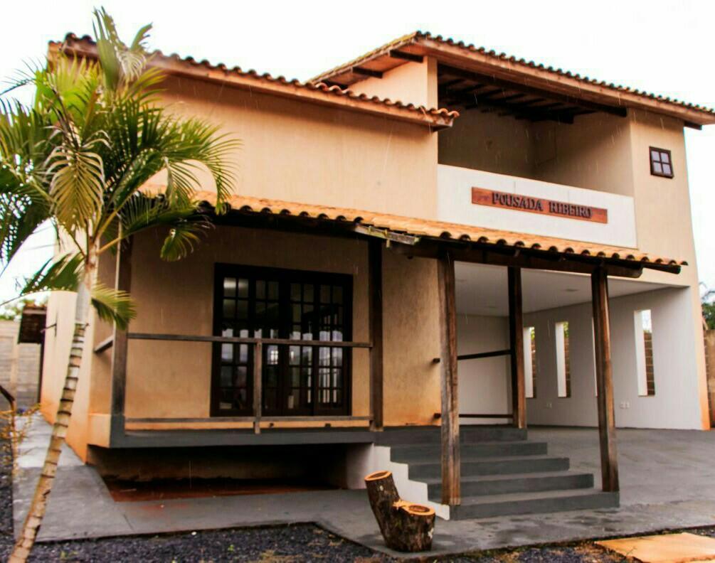 Pousada Ribeiro Piuí Exterior foto